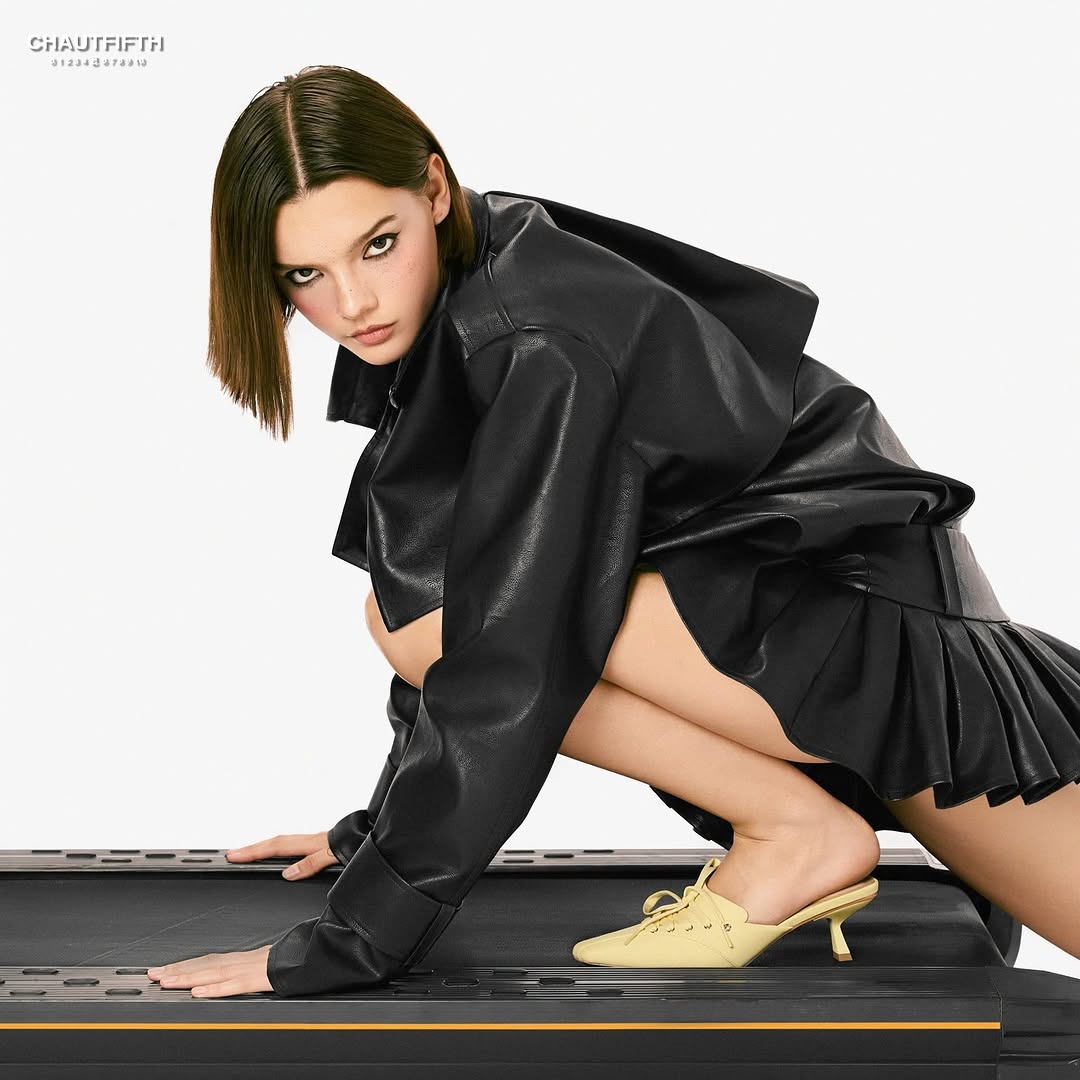 Shoes middle 50 mules in Butter Yellow