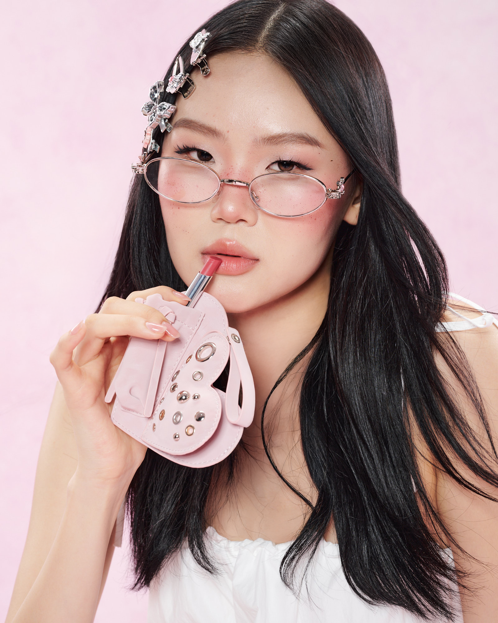 Accessory Charm EYELET HEART Lipstick Case Pink Leopard