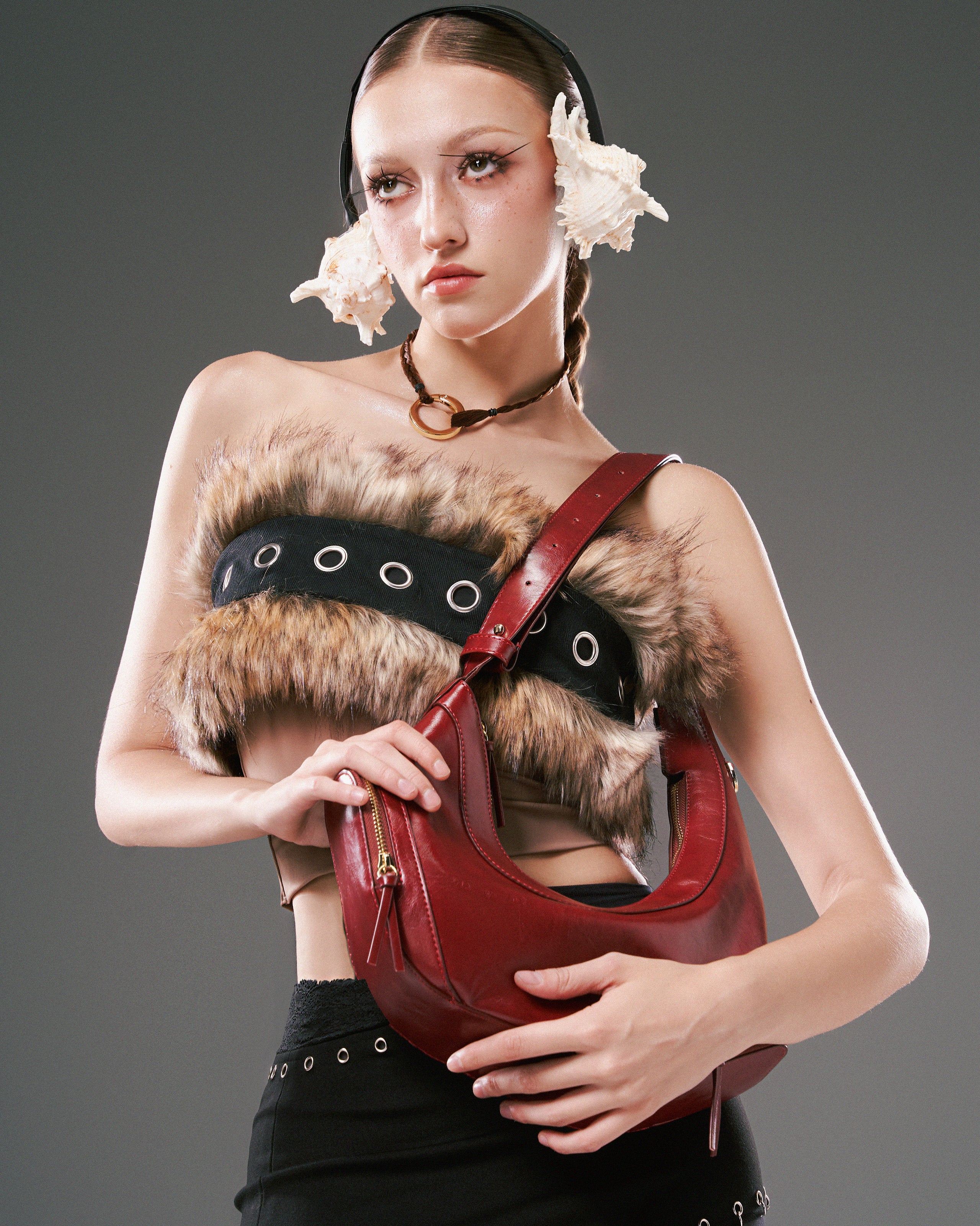 Túi xách CRESCENT MOON màu Đỏ đô