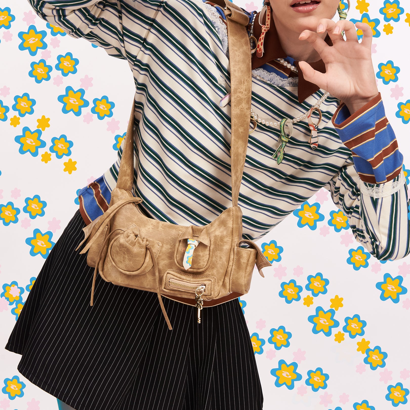 Bag C5-Pocket Tie Sand Beige (S)