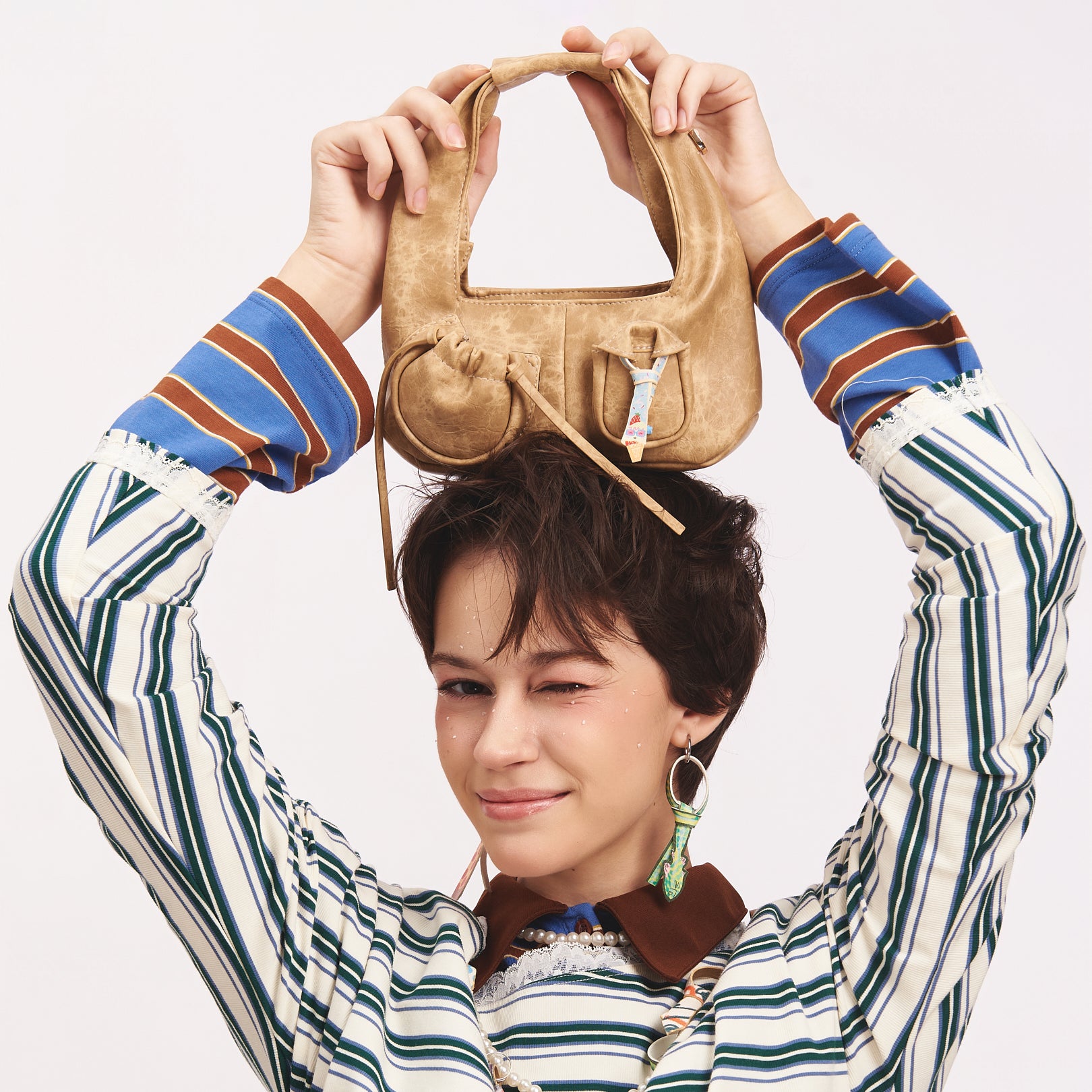 Bag Mini C2-Pocket Hobo Tie Sand Beige