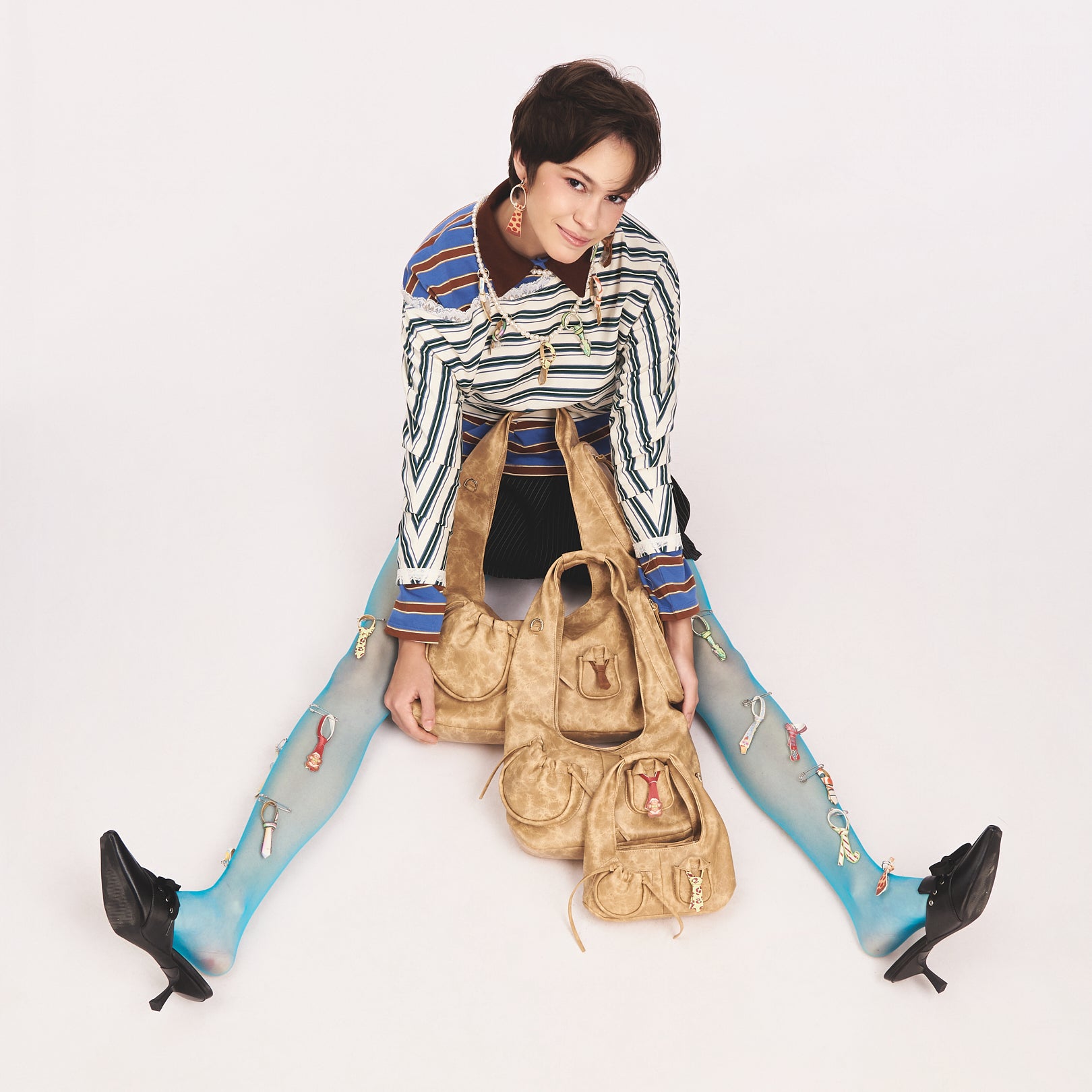 Bag C2-Pocket Hobo Tie Sand Beige (M)