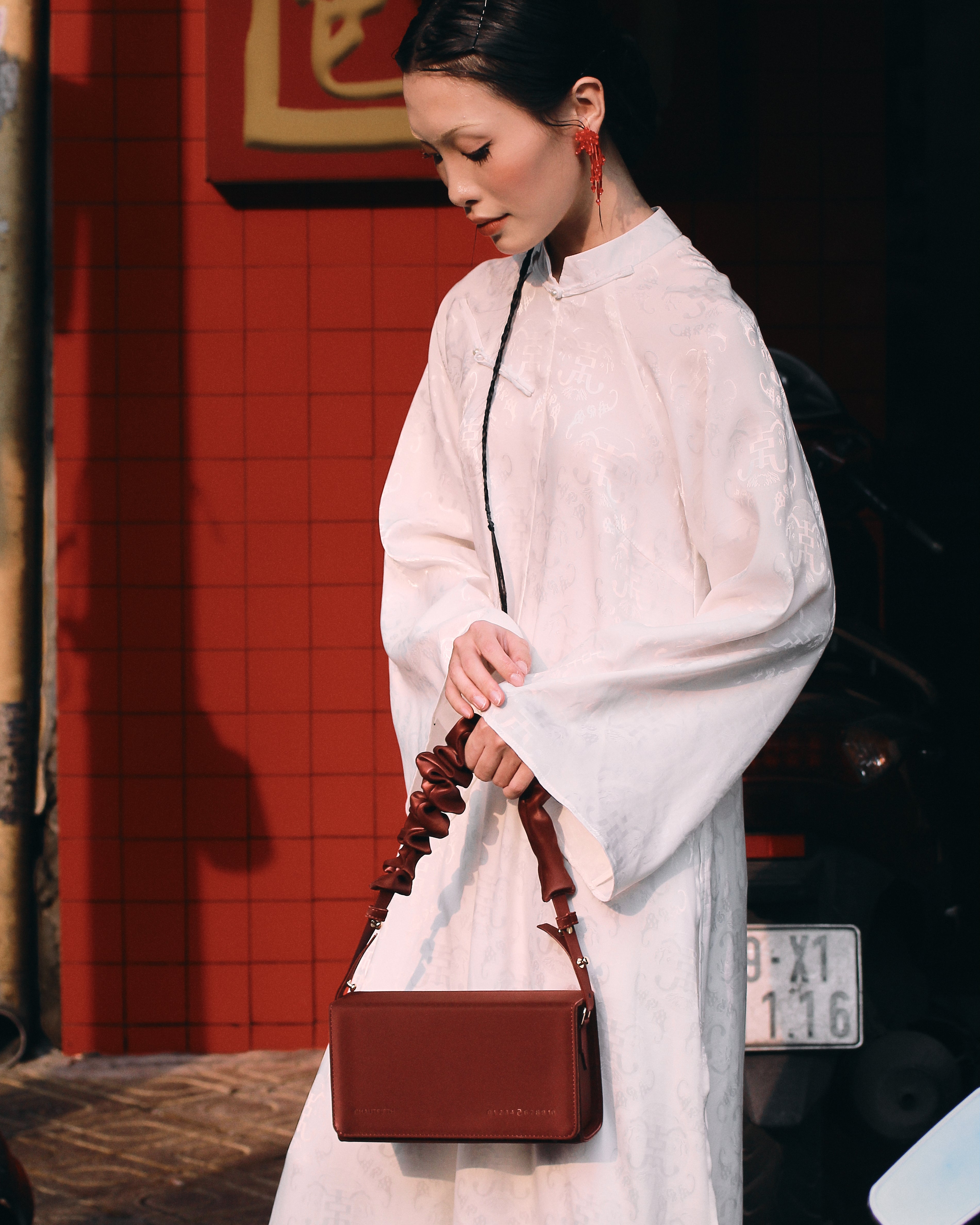 Túi xách KAMELEON màu Đỏ Nhung