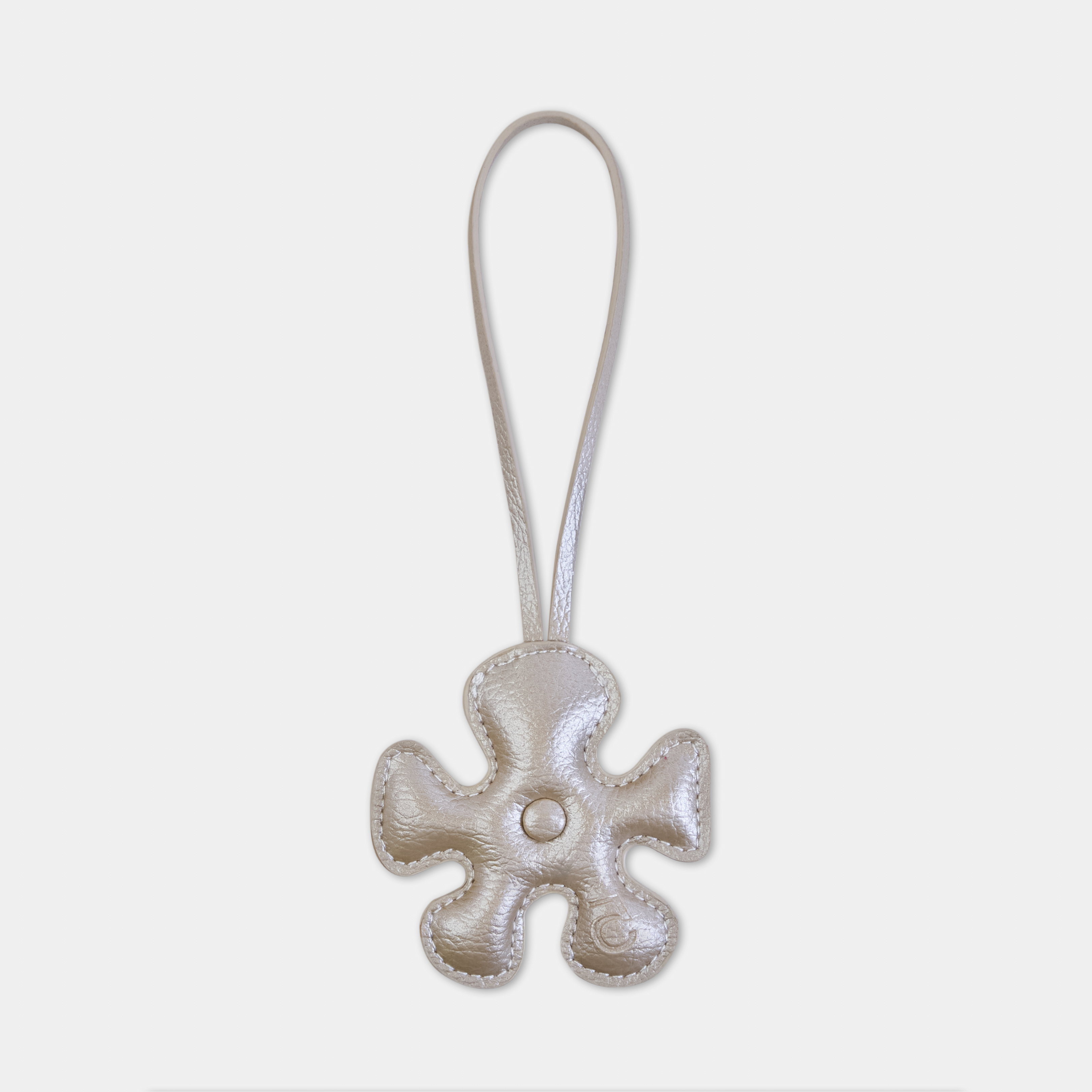 Accessory Fan Flower Charm size mini in Blue Pastel