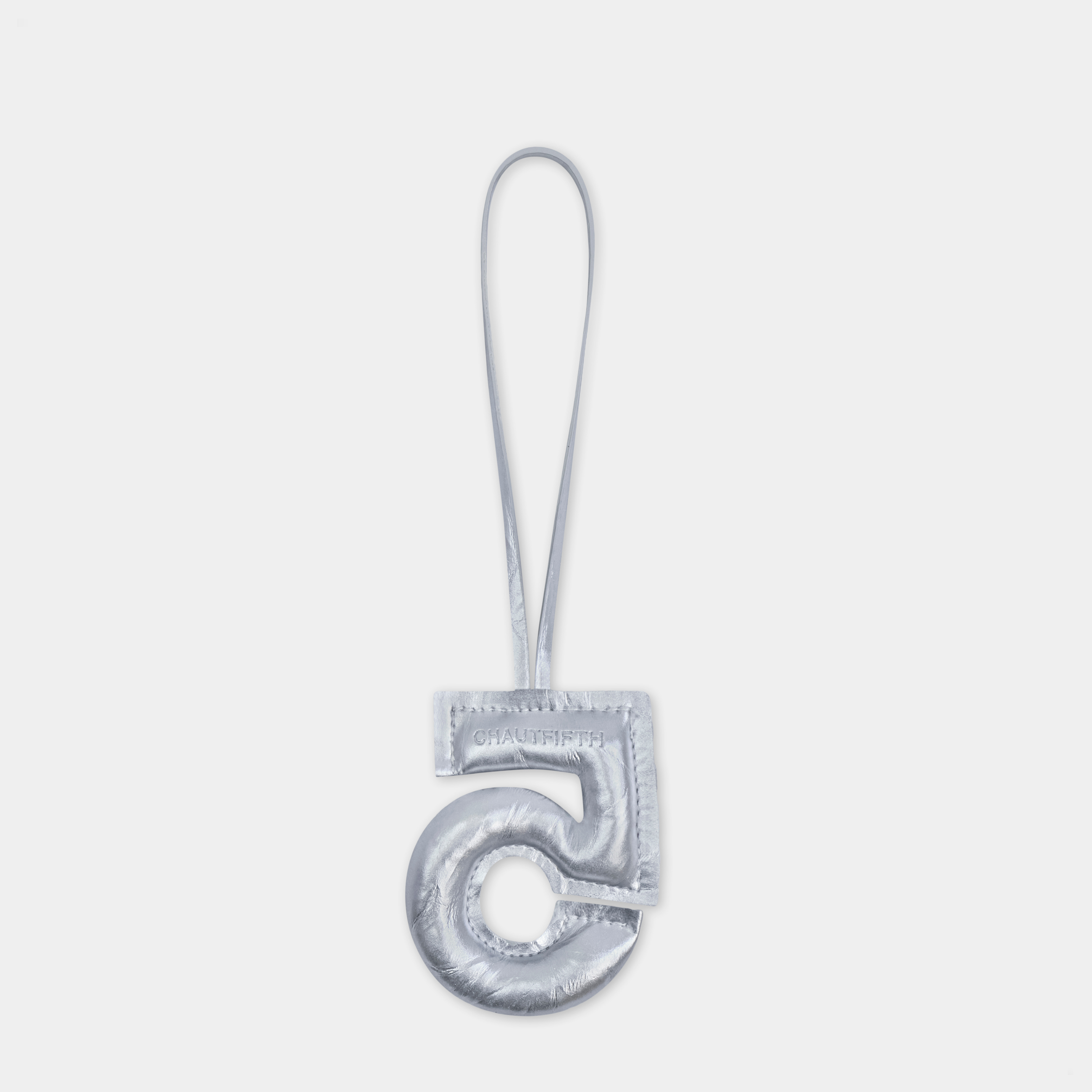 Accessory Reverse Fifth Charm in Sliver