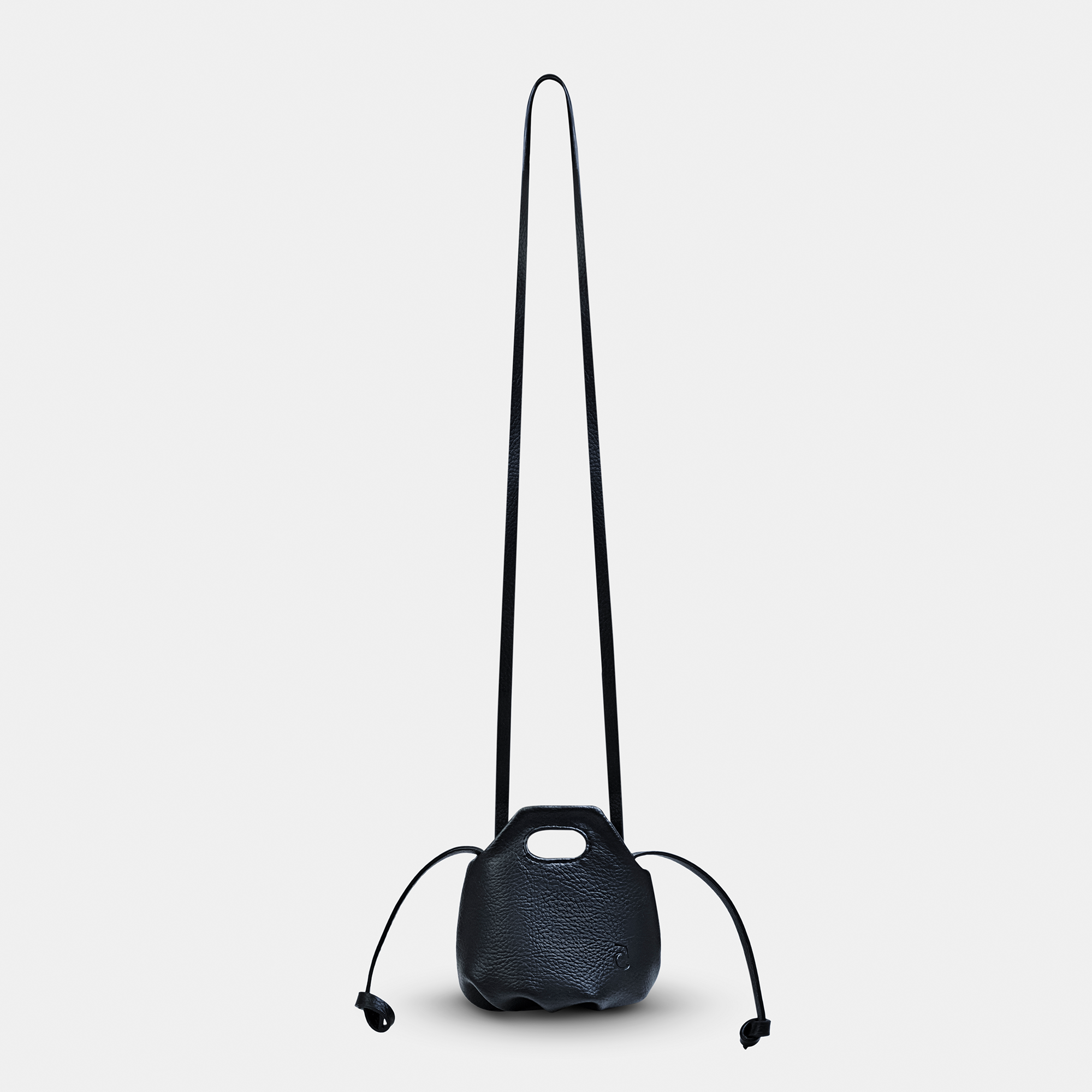 Accessories Tiny Flower Bag in Black