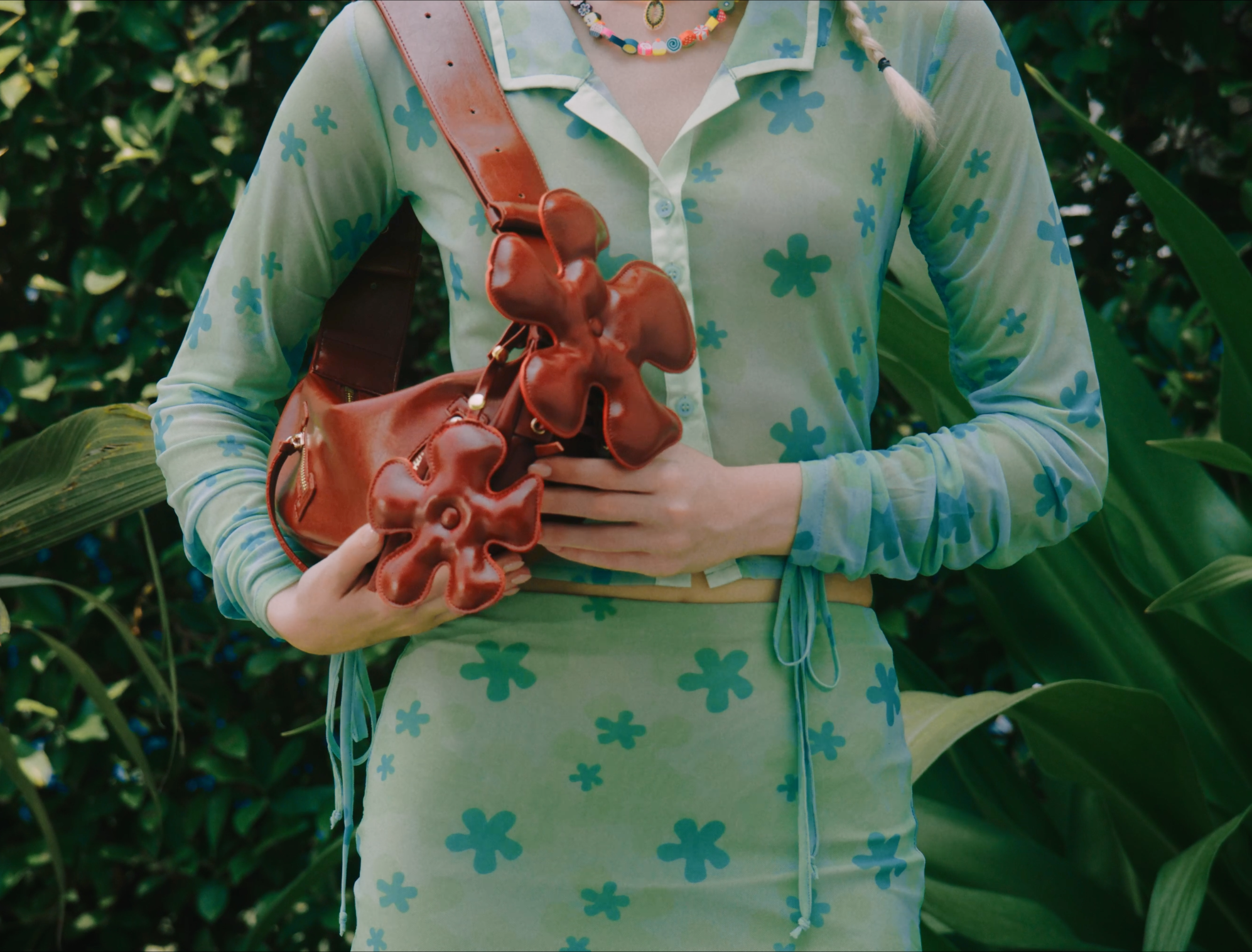 Accessory Fan Flower Charm in Pink Pastel