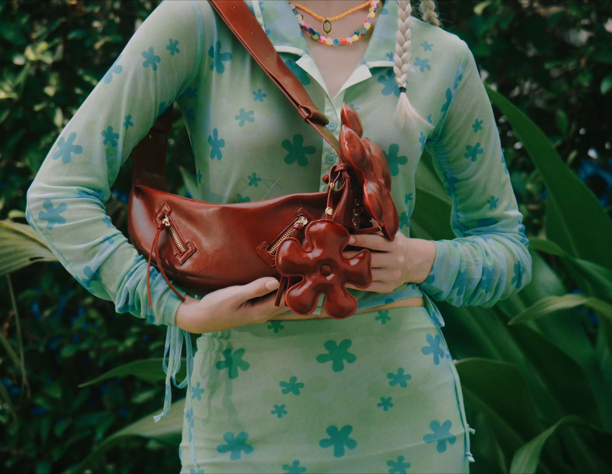 Accessory Fan Flower Charm in Pink Pastel