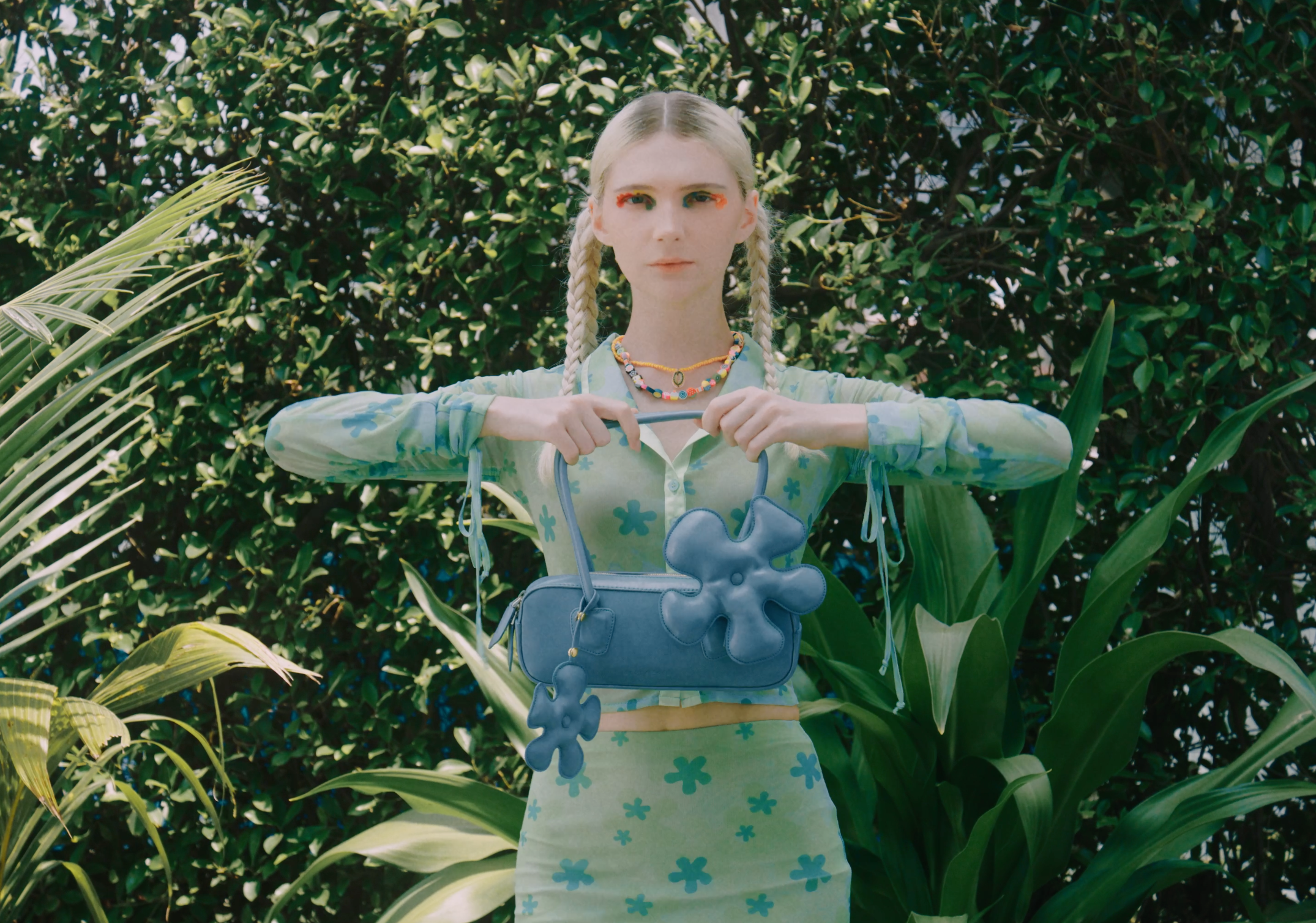 Accessory Fan Flower Charm in Dark Red