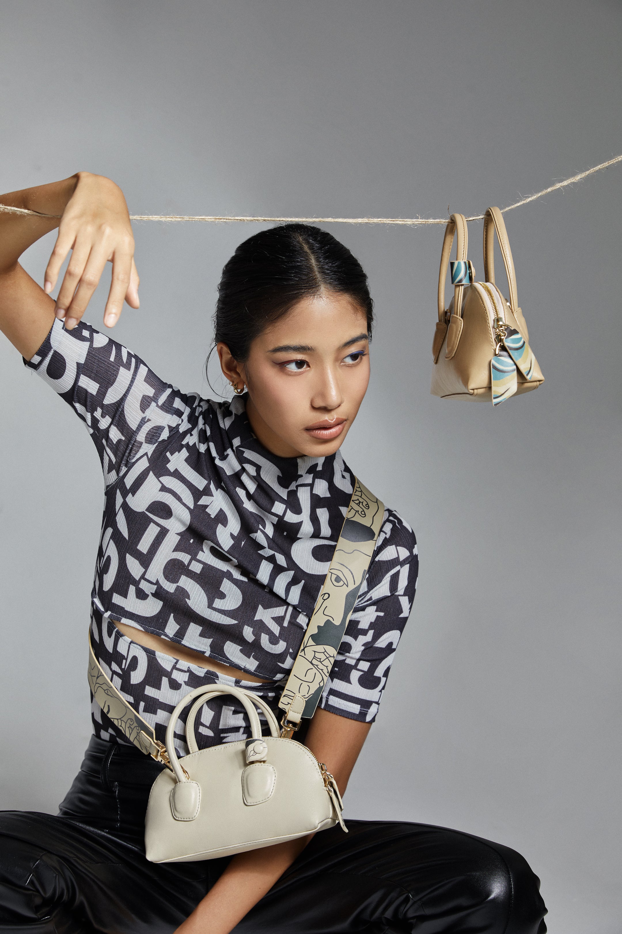 Small black TACOS handbag (S)
