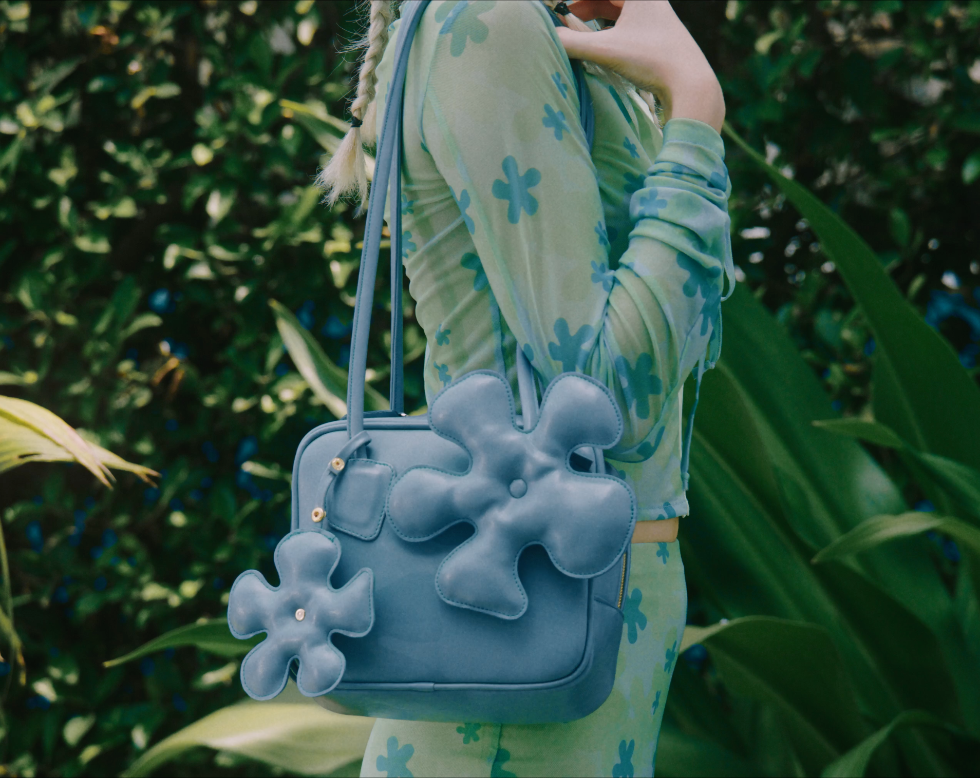Phụ kiện Hoa cánh quạt màu xanh ngọc pastel CHAUTFIFTH
