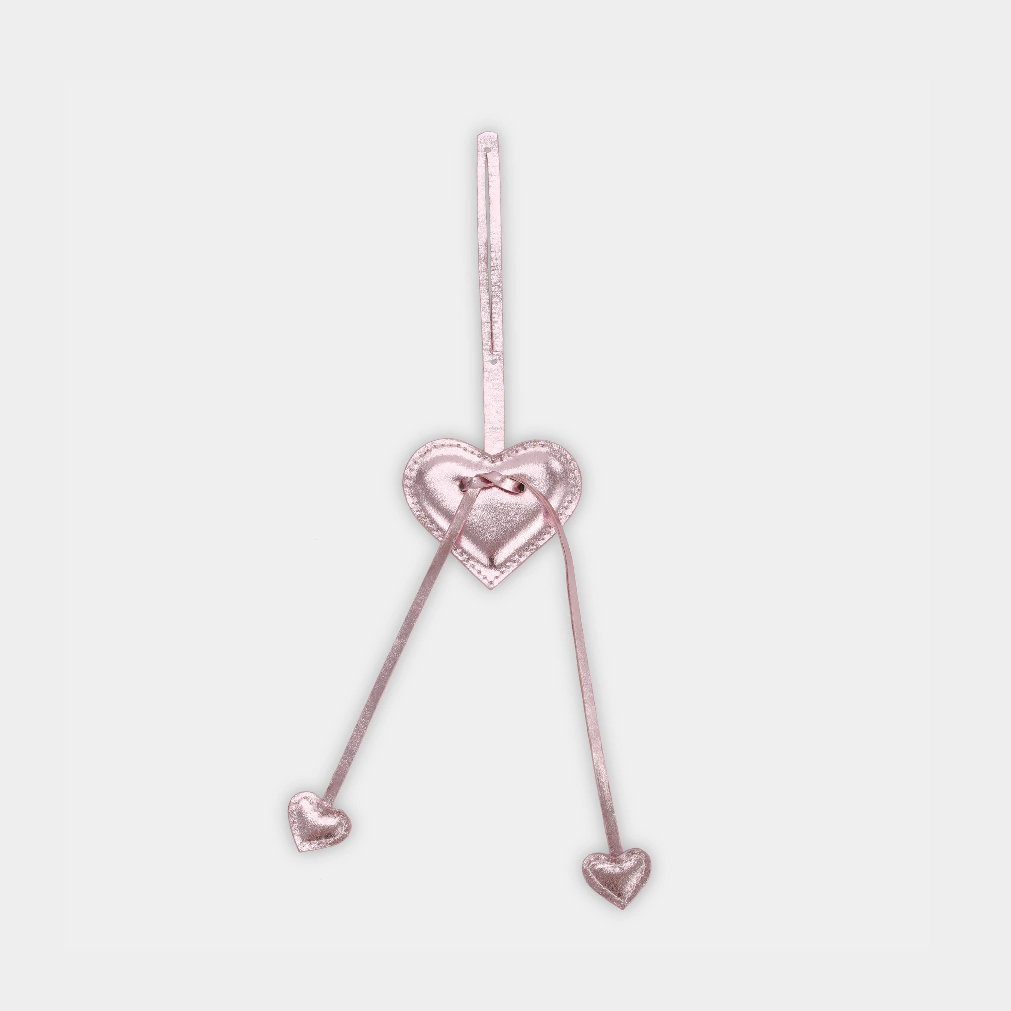 Accessories 3-Heart Metallic Pink Charm