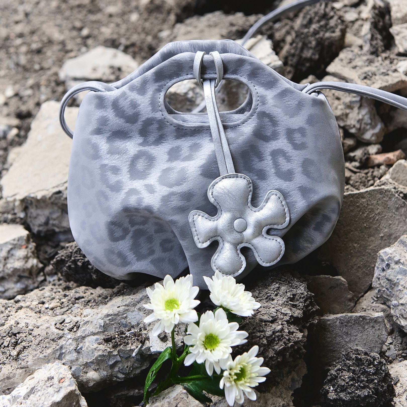 Bag Mini Flower Grey Leopard