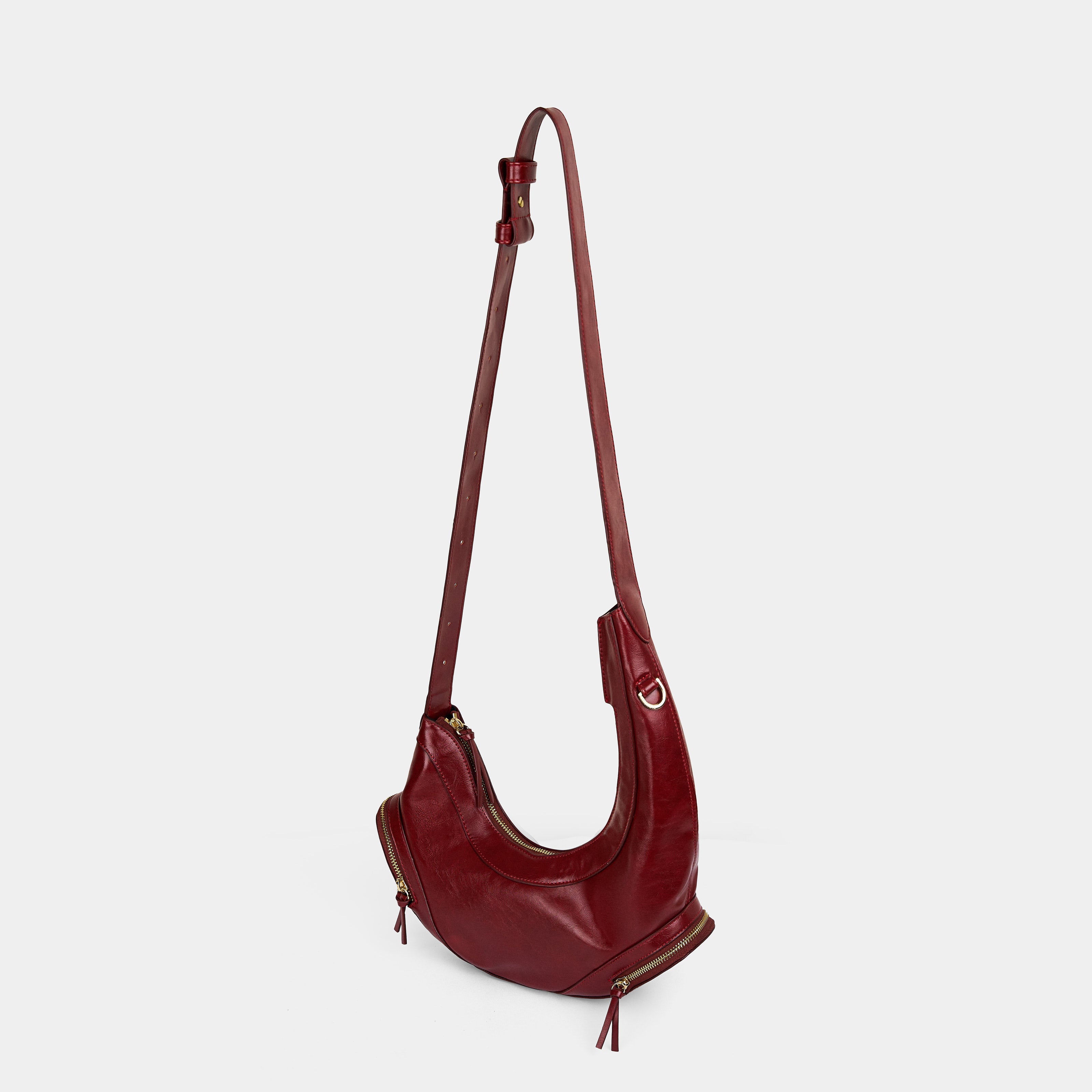 Bag CRESCENT MOON in Dark Red