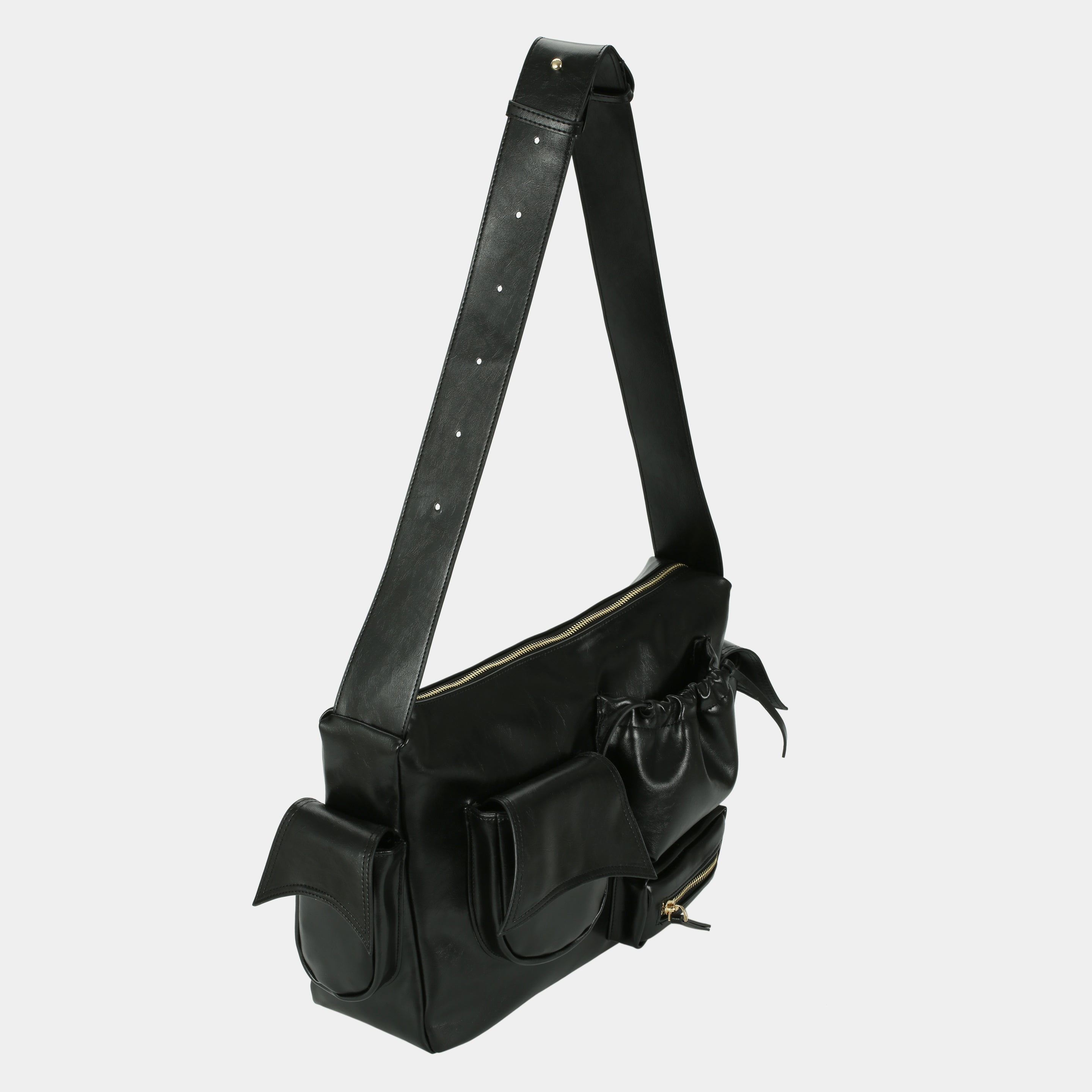 Handbag C5-Pocket size Laptop (L) in Black