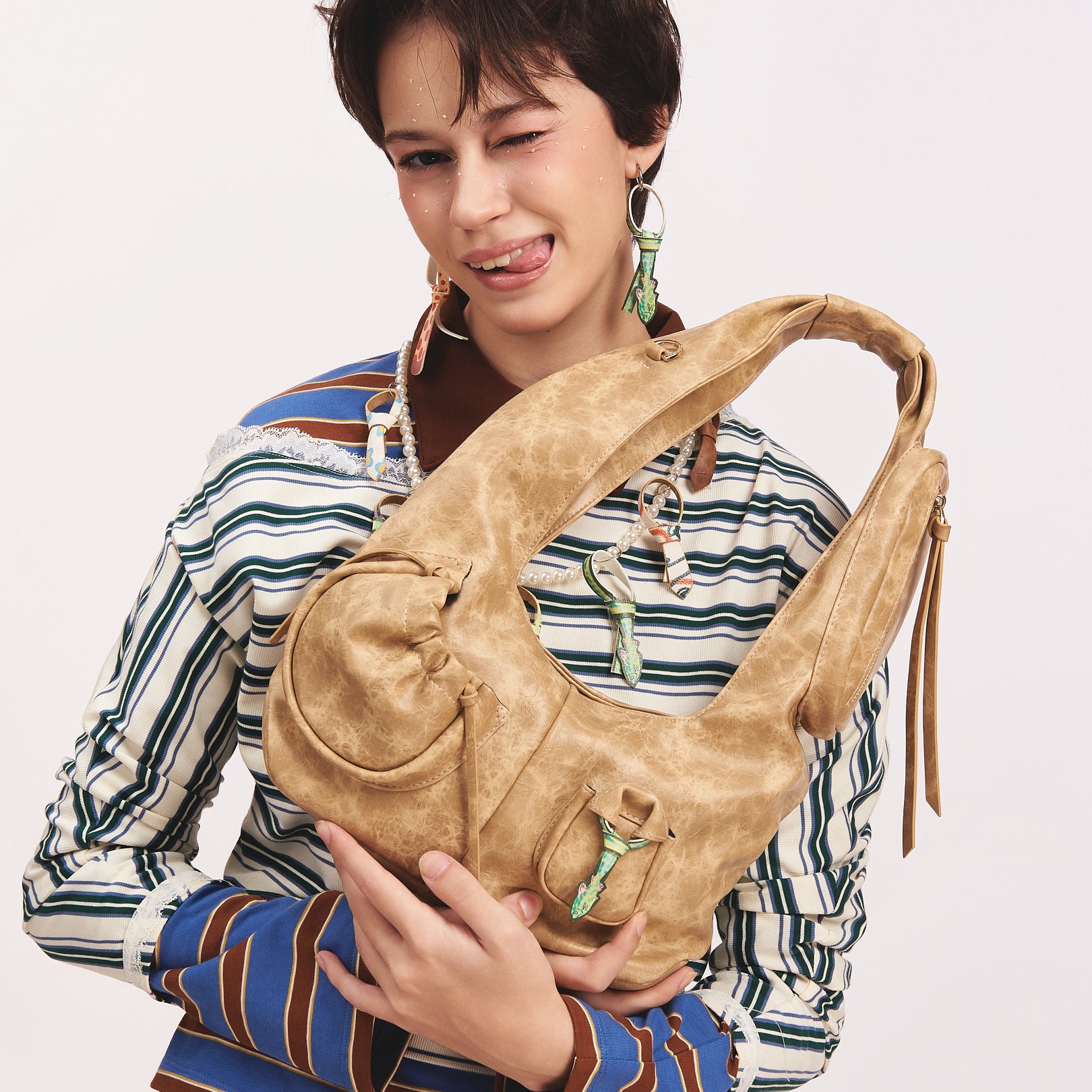 Bag C2-Pocket Hobo Tie Sand Beige (M)