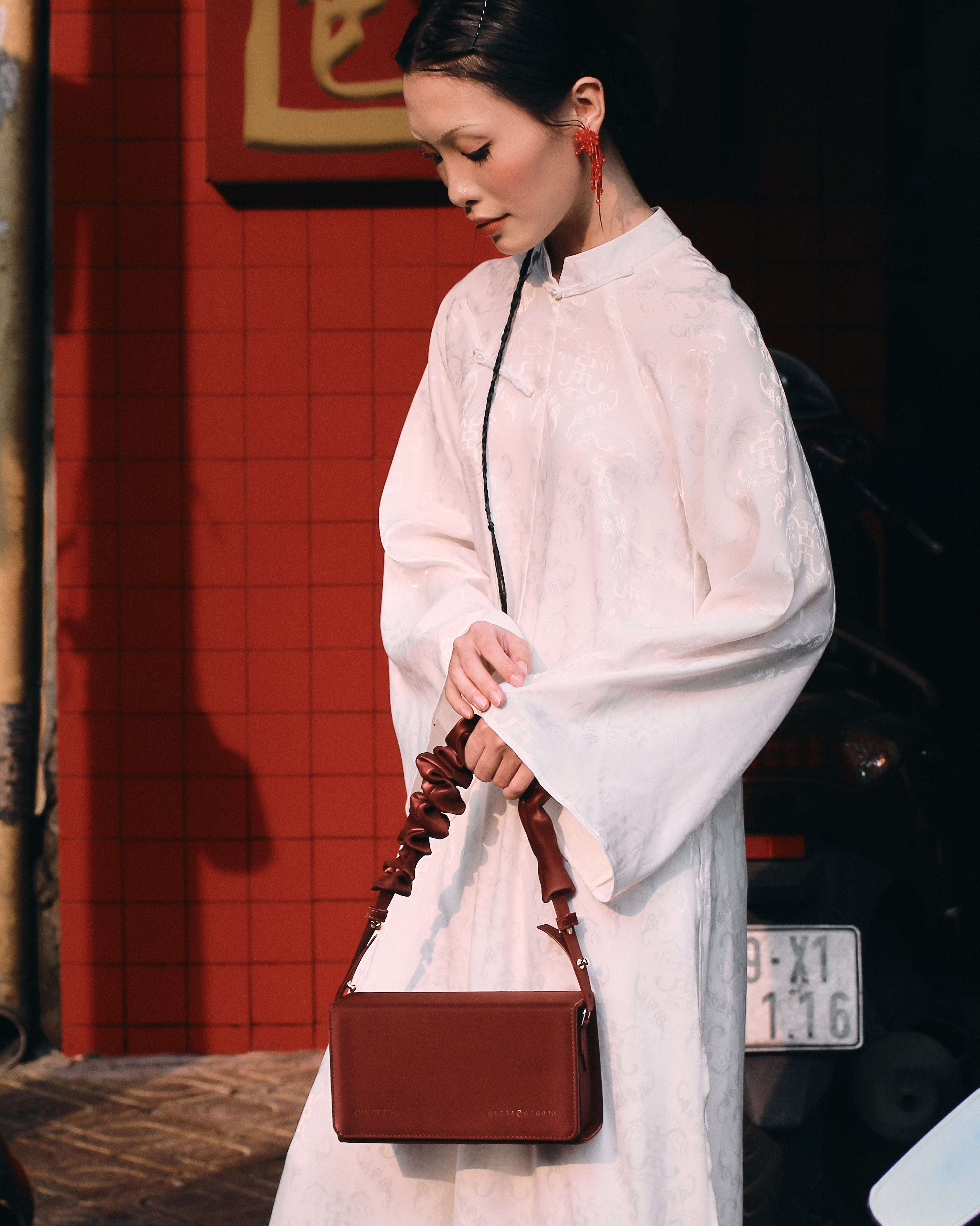 Túi xách KAMELEON màu Đỏ Nhung