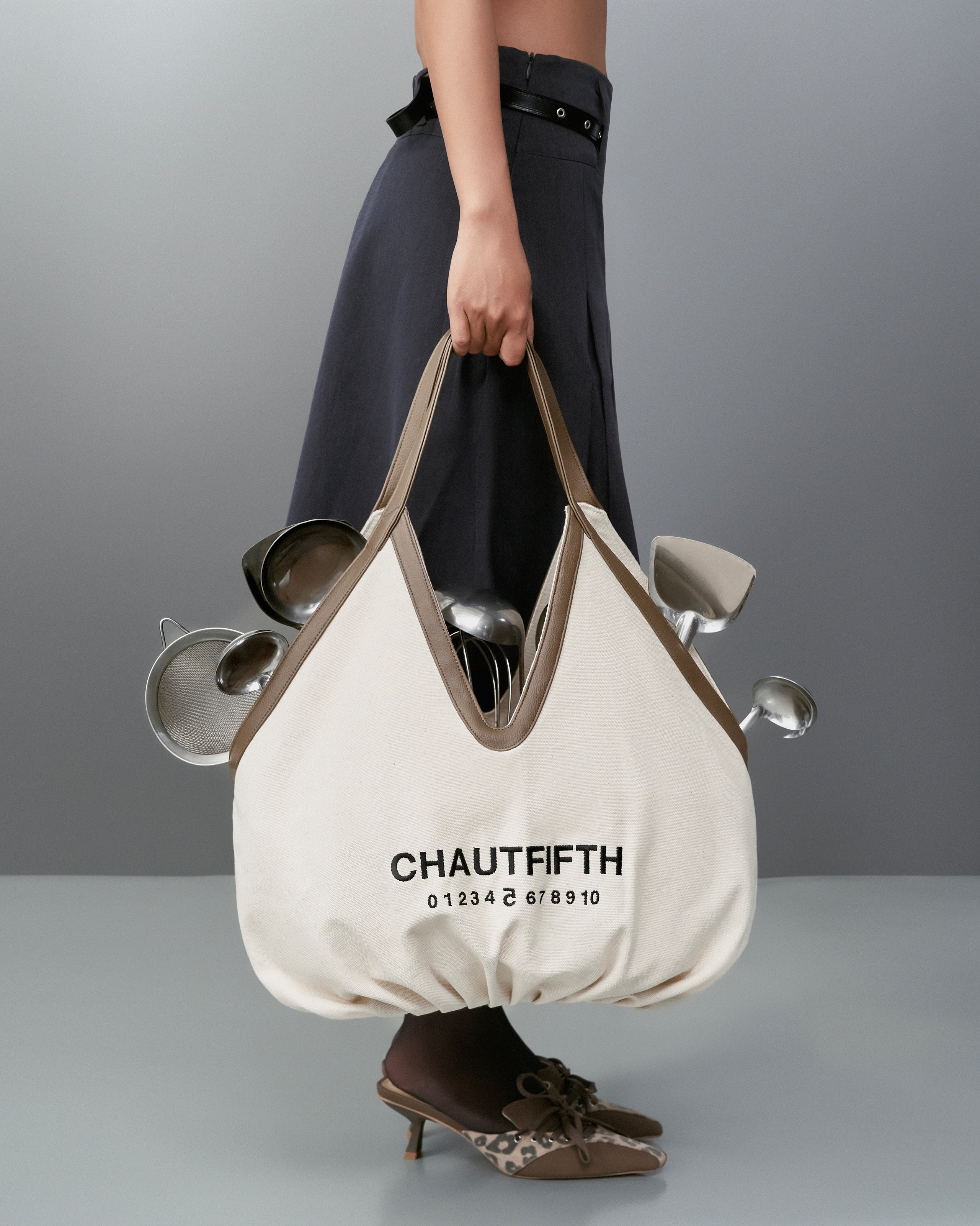 Bag OVERSIZE FLOWER Canvas x Dark Beige 