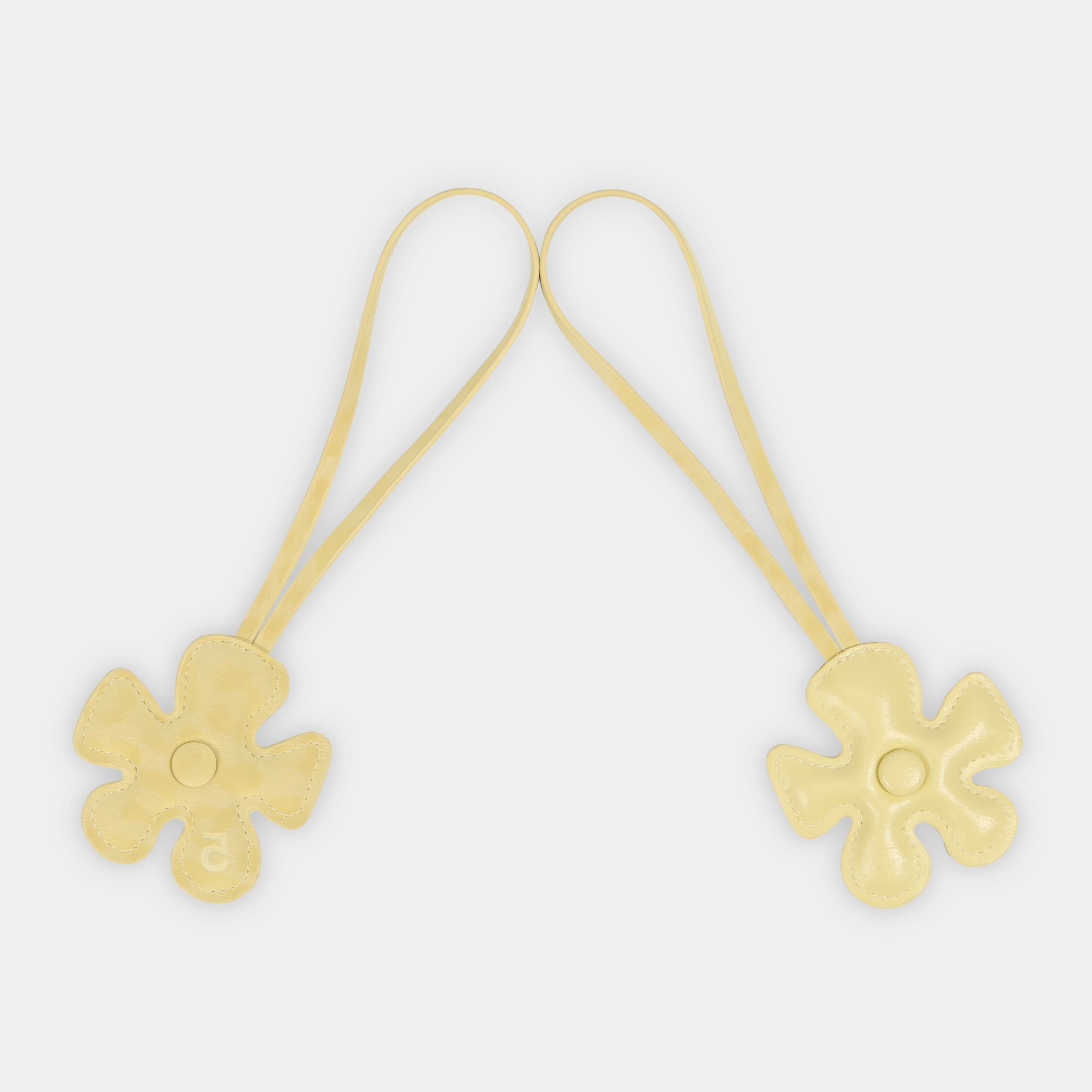 Accessory Fan Flower Charm size mini in Butter Yellow x Yellow Leopard