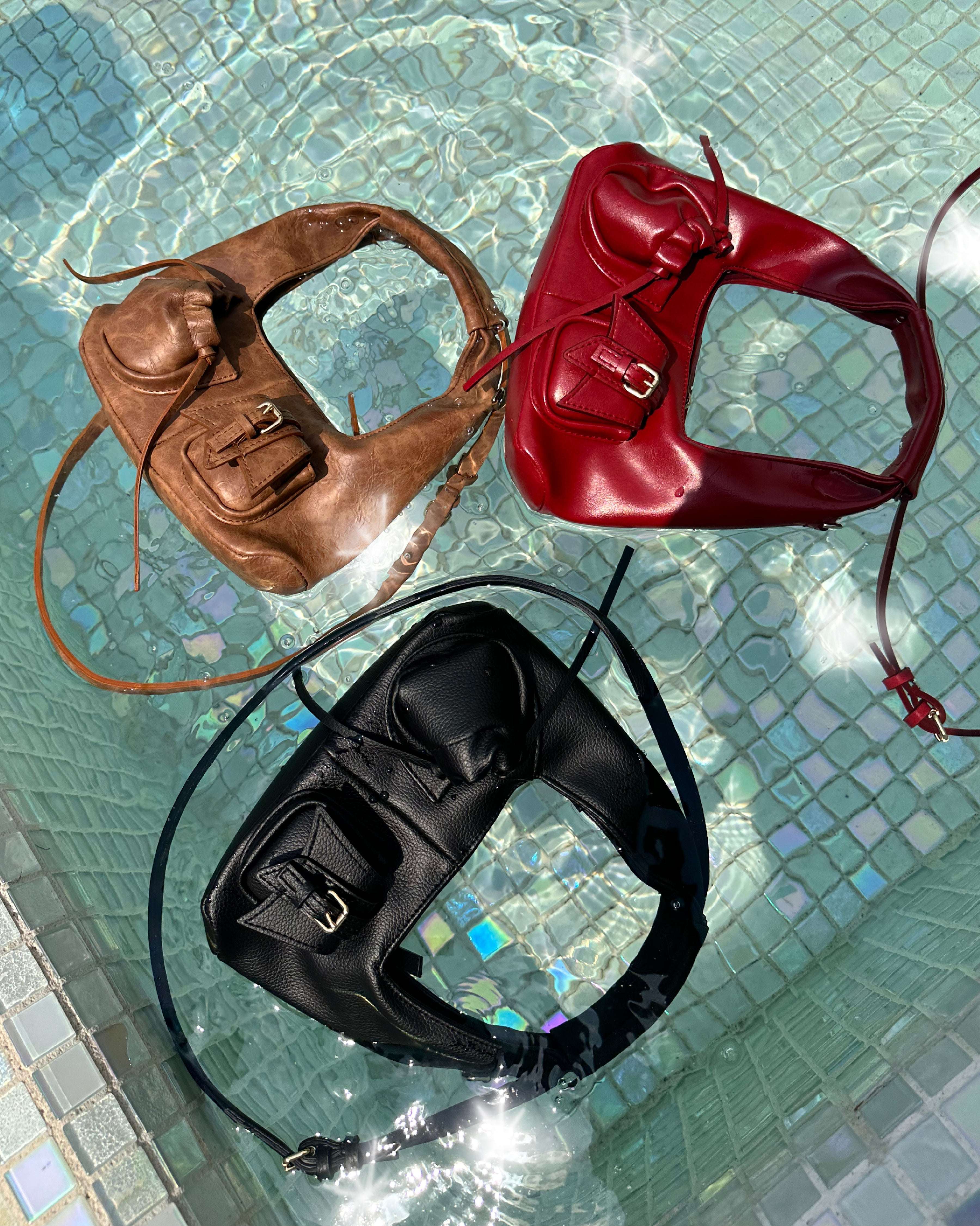 Túi xách hobo C2-pocket Mini màu Da Beo Hồng