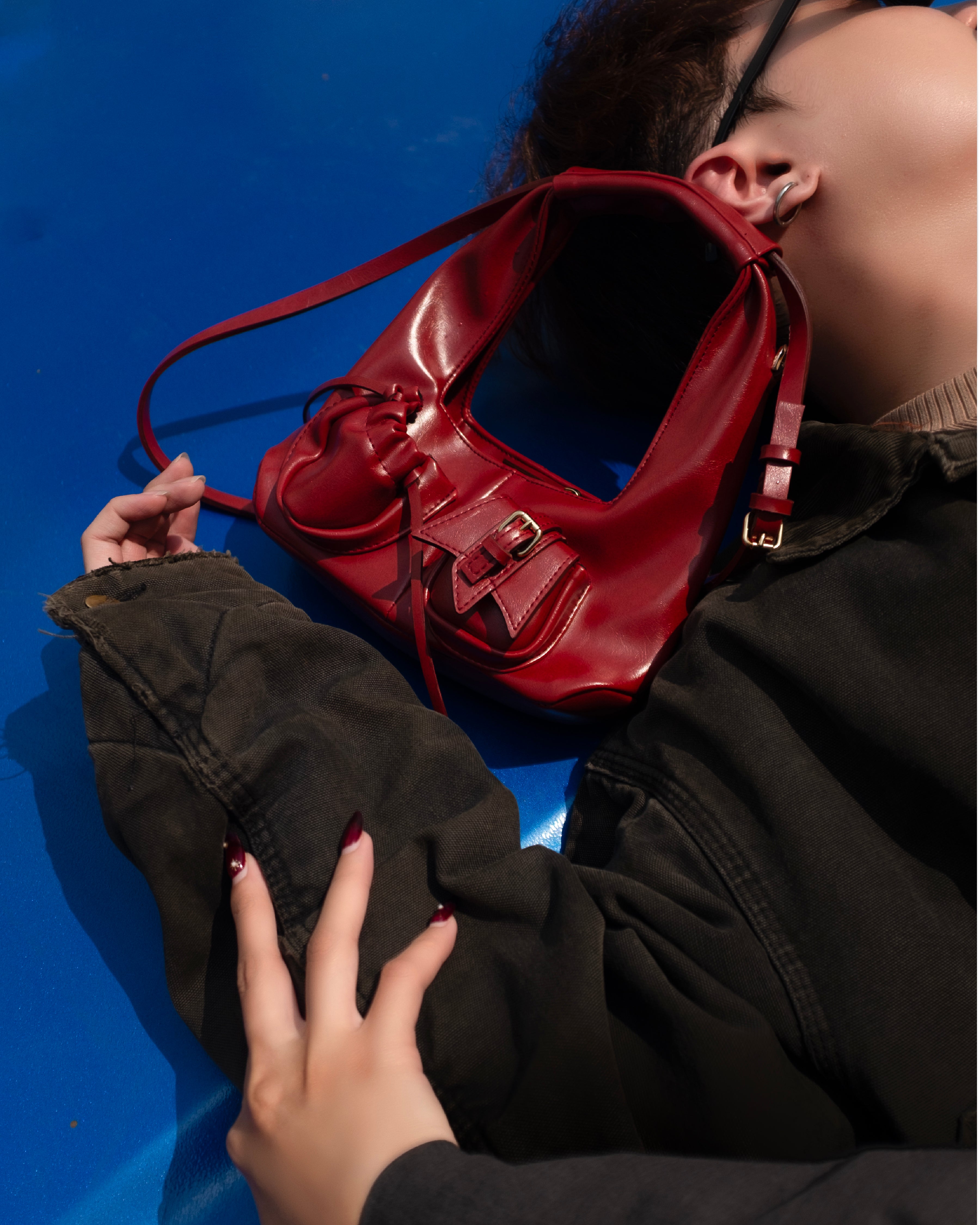 Mini C2-pocket hobo bag Red