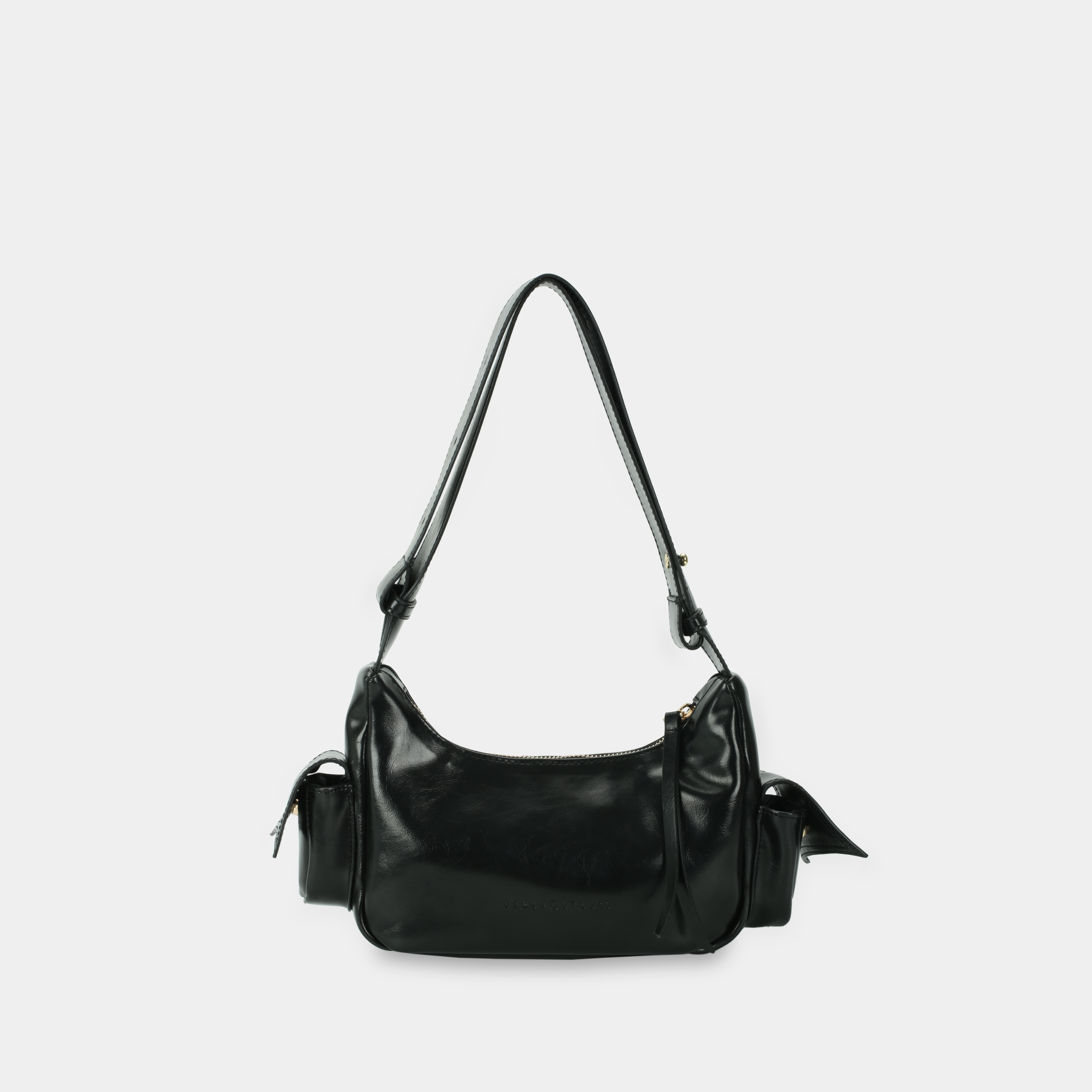 Handbag C5-Pocket size S in Black